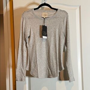 Chaser Light Gray Long Sleeve Top